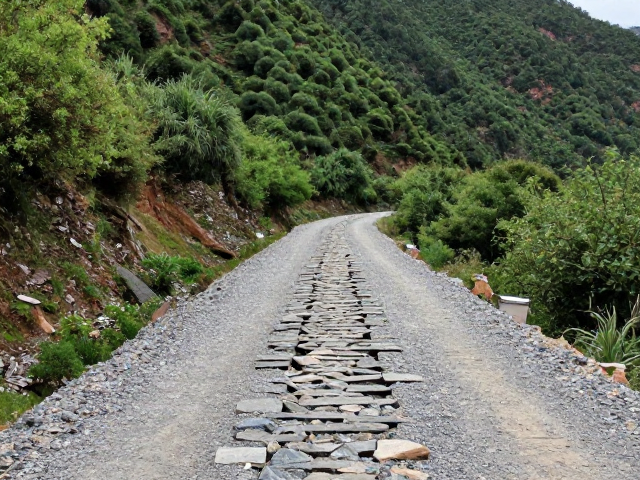 滇西北秘境线5-6月自驾，避开雨季，碎石搓板路终极攻略