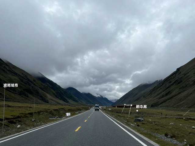 高原避暑环线自驾指南,标注避雨点,抓地力是关键