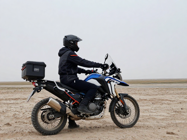 摩旅vlog摄制,个人博客记录极端环境挑战全攻略