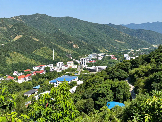 山林夏日骑行攻略，穿越通风垭口，沿途城镇补给点全解析