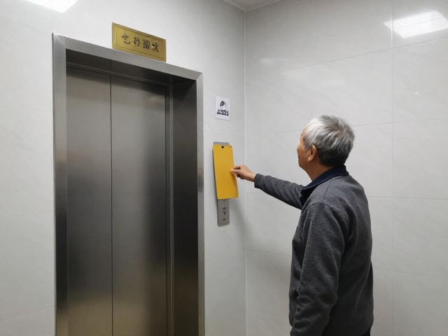 正向强化在老人日常场景中的具体应用