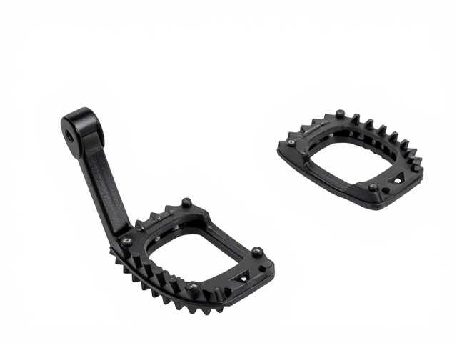 摩旅加宽脚踏，锯齿边缘防滑，改善重装骑行操控稳定性