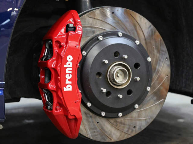 Brembo轴向制动卡钳，解析顶尖刹车性能与改装优势