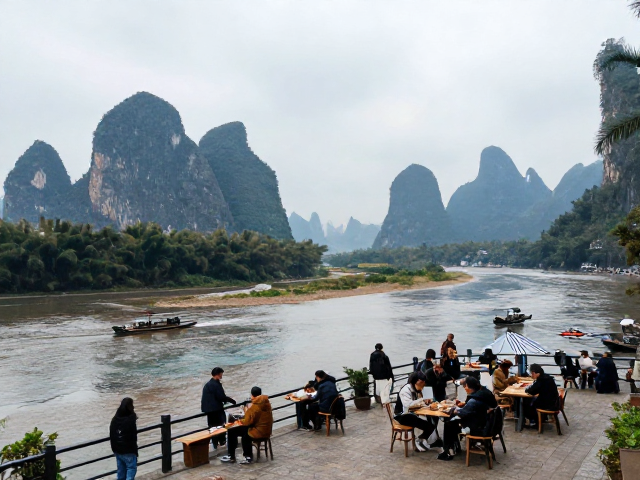 两广滨海摩旅，广州-桂林-阳朔-贵阳环线，精选县城中转住宿攻略