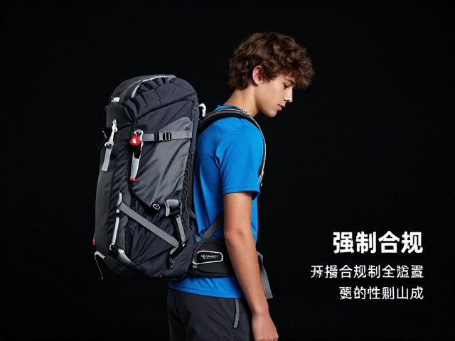 少年爬山包怎么选？运动机能风设计，重物贴近背部更省力