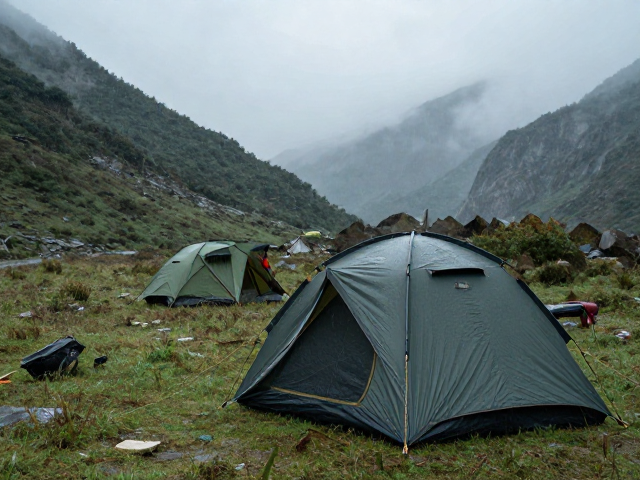 多雨环境山野短途穿行,雨天营地搭建与避坑指南