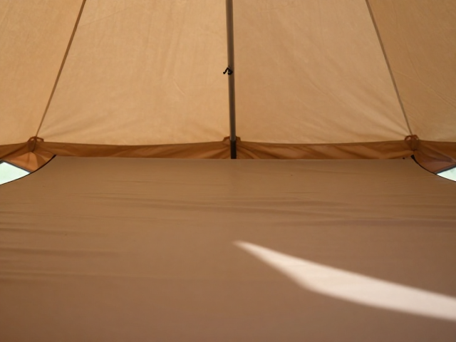 Glamping野奢美学，大地色组合打造高级感营地装饰灵感
