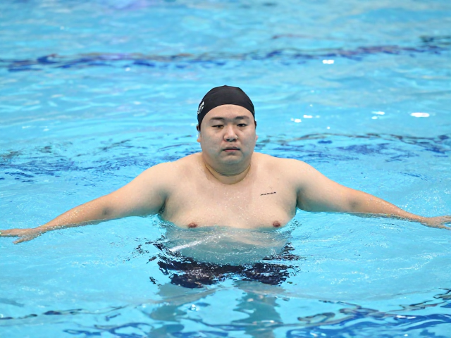 大体重强化心肺,低冲击辅助体能训练指南