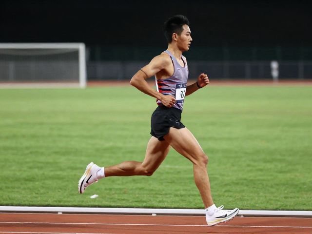 MAF心率下成绩突破,通过跑姿分析优化跑步效率
