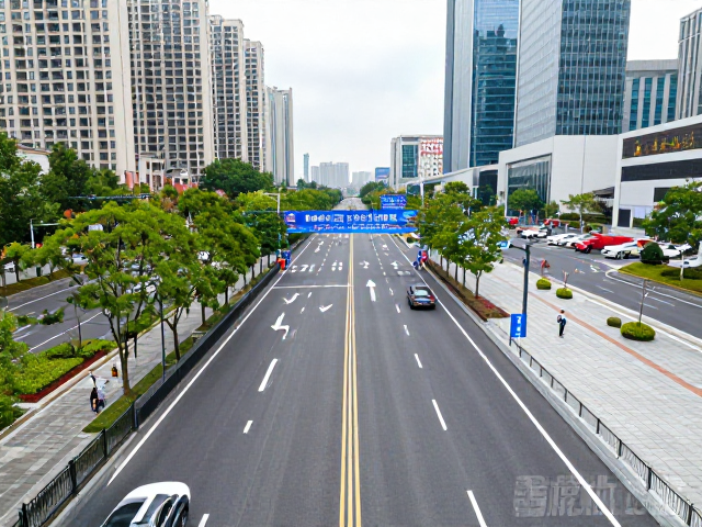 城市道路升级助力分区起跑，赛事兴起激发城市活力