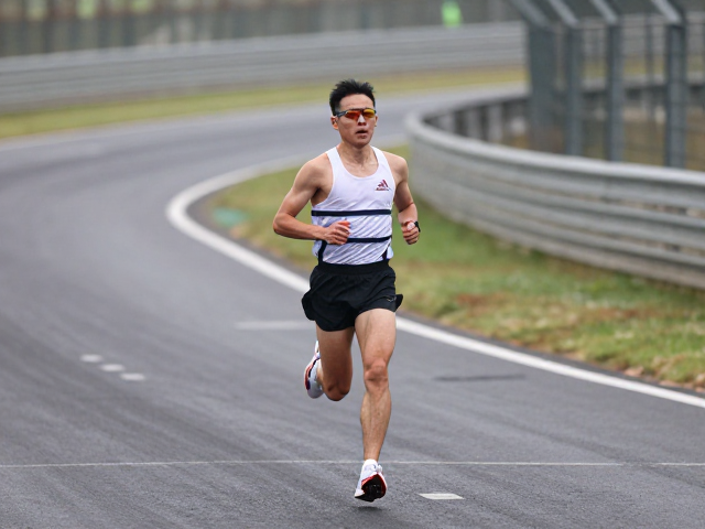 专项突破,如何在高速赛道中通过恢复跑实现高效进阶