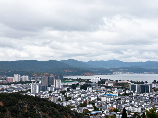 云南高海拔城市赛血氧下降?缺氧适配指南助你安全完赛