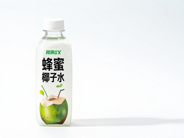 起跑前补水选香蕉蜂蜜椰子水?轻量补能高效解渴指南