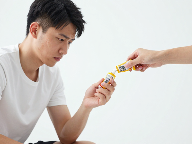 赛中抽筋?寻求医疗点帮助,能量胶补给,打造稳态表现