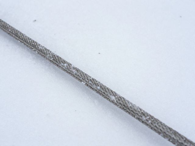 雪况探查长杆使用后擦干保养,高强度尼龙拉绳防断裂技巧