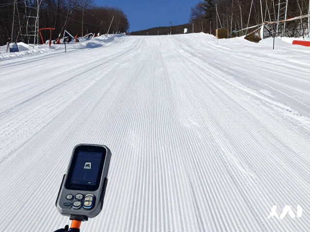 AR雪道叠加实测,路线测绘仪GPS精度±2米,滑雪更精准