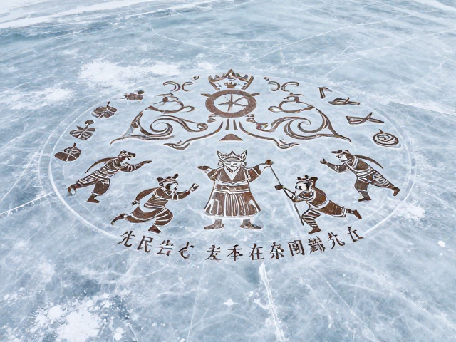 先民冰雪技艺与木雕石刻，揭秘古老冬季庆典的文化魅力