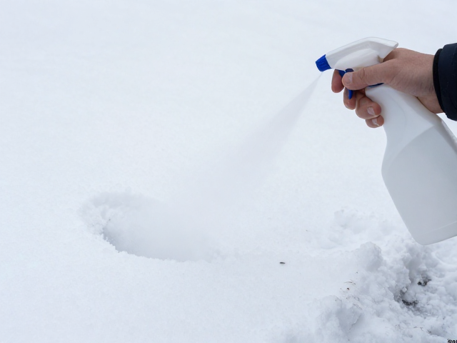 残雪溶解药剂怎么用?预处理,喷洒清洁剂高效除雪攻略