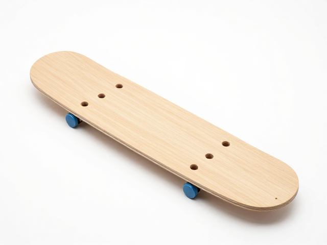 小童轻量化板定制,专为儿童体型设计,个性化守护每一步
