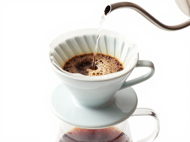 V60滤杯中心注水法，像蛋糕杯一样萃取精品咖啡