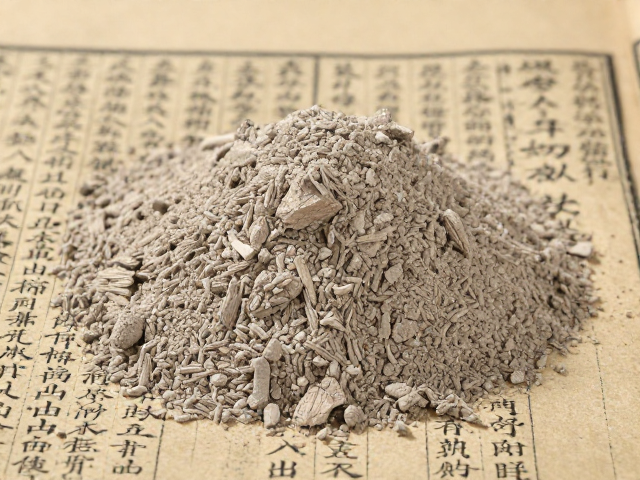 古代早期去污用品揭秘,草木灰如何成为身体清洁神器