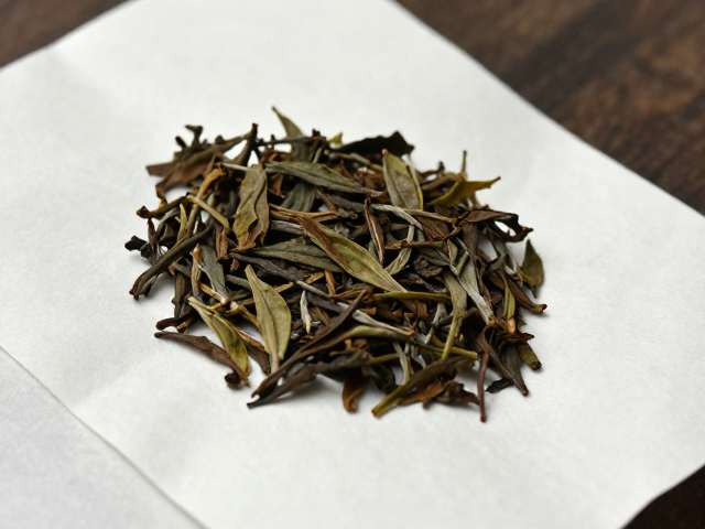 干冷环境下茶叶怎么存?透气纸包装防异味,教你正确检查