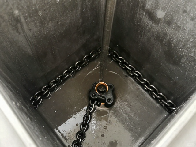 腔体湿气隔绝避坑,检查死角积水与链条润滑关键指南