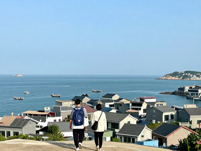 漫步海岸风光,寻味过桥米线,探秘海岛渔村文化之旅