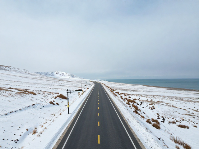 穿越雪域风光与海岸公路，沿途邂逅正宗过桥米线