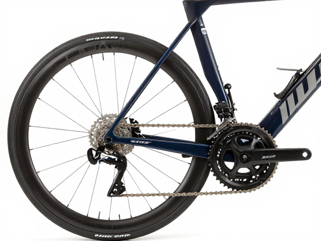 Shimano 105搭配皮带传动，咬合飞轮如何提升骑行效率？
