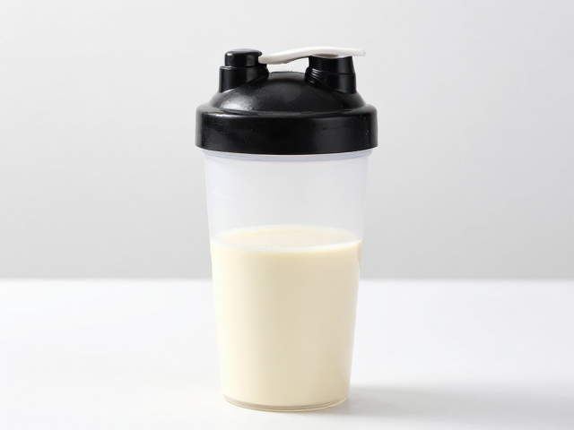 赛霸摇摇杯怎么冲泡？乳清蛋白正确冲泡法，口感顺滑不结块
