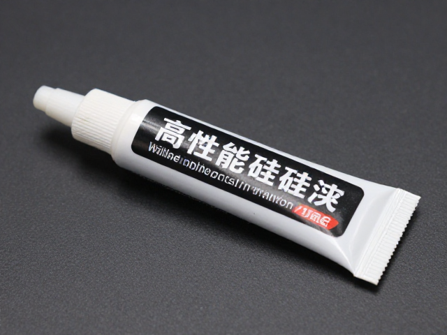 高性能硅脂几十元级，温控优化与避免气泡空隙技巧