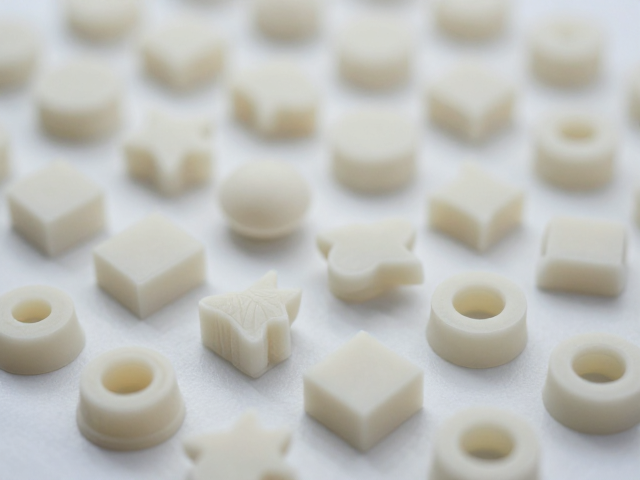 搪胶低温注塑成型工艺,实现小体积高精度成型,远离化学清洁剂