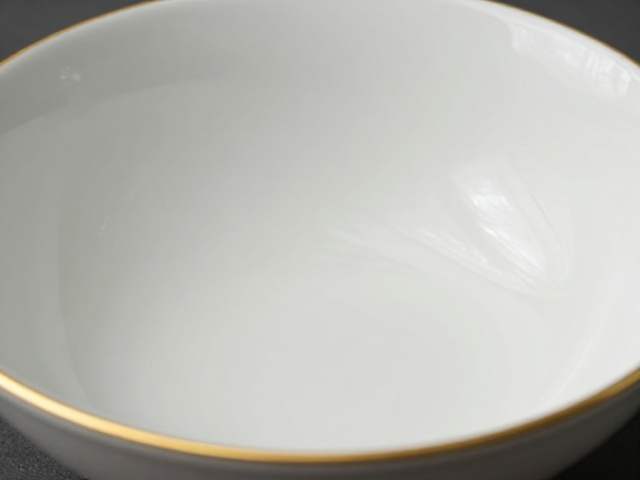 陶瓷高温釉面印花工艺揭秘，施釉与金边限定风格打造奢华质感