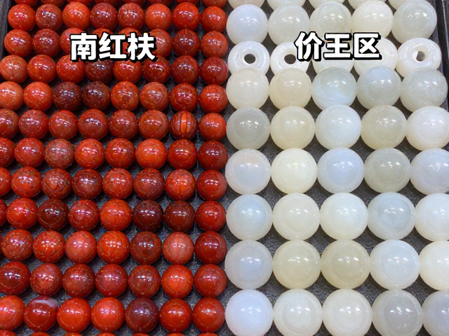 南红玛瑙与阿根廷玉髓对比,亲民价位下的普通玉髓选购指南