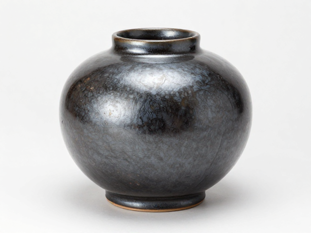 日本美浓结晶釉瓷器，深邃金属光泽的艺术魅力与选购指南