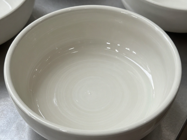 釉浆沉淀加分散剂？薄壁制品成型难题全解析