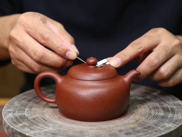 宜兴紫砂干修坯工艺详解,刮平技巧与实操要点