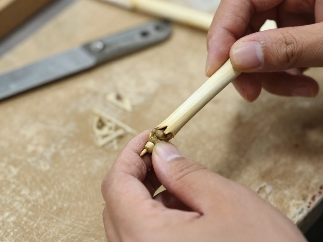 骨针制作,泥浆粘接与阴干定型工艺详解