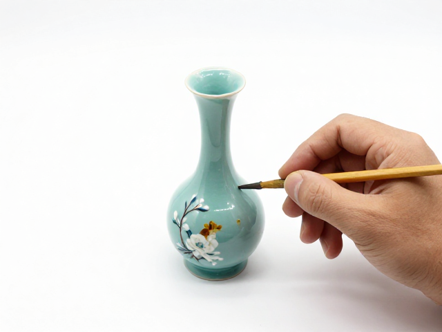 粉彩接笔工艺详解，如何打造高价值艺术摆件