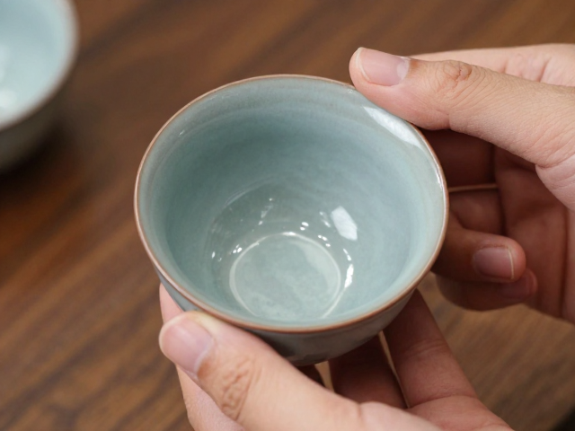 钧窑窑变茶具,干磨抛光工艺打造极致光泽器皿指南