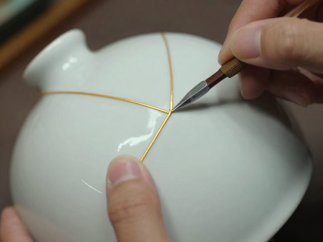 古陶瓷修复,传统金缮工艺粘合拼接,重塑千年之美