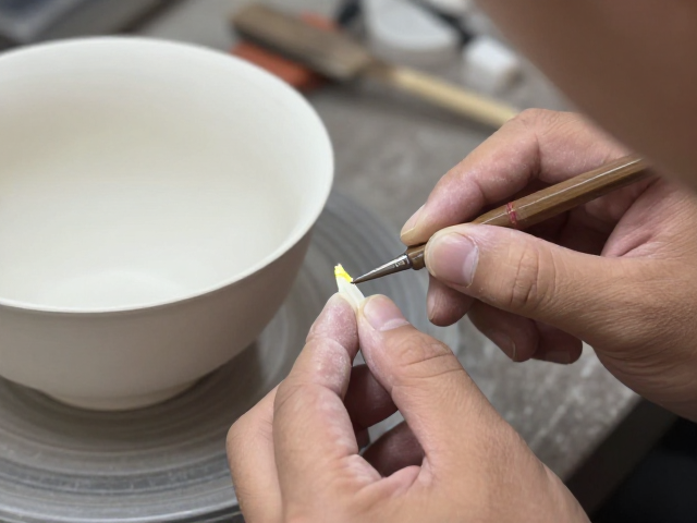 景德镇陶瓷修复,传统金缮工艺打磨抛光全解析