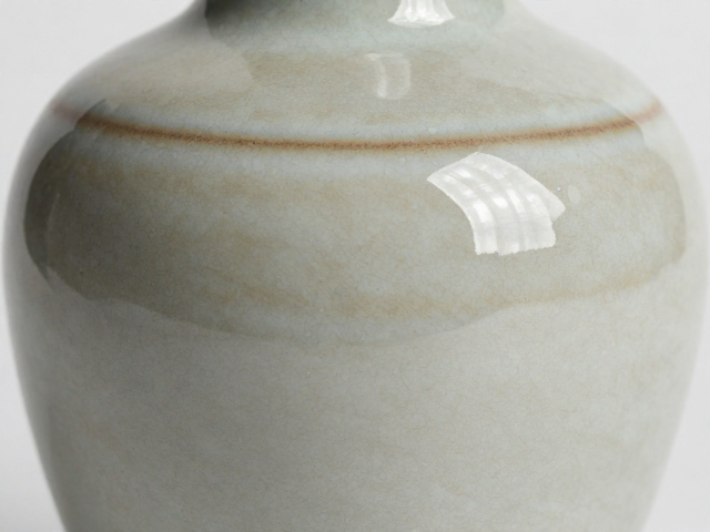 瓷土与釉色搭配美学，胎釉结合紧密的瓷器鉴赏指南