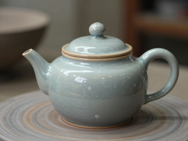 茶壶釉色搭配美学，练泥机制作技巧与灵感