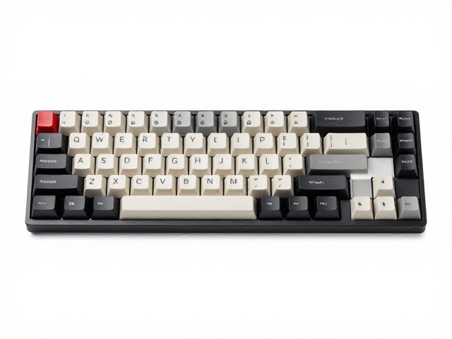 TKL84键搭配通用键帽，完美拯救有限桌面空间
