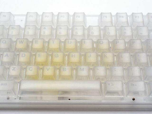 透明PC键帽发黄怎么办？PC磨砂工艺抗黄变实测与选购指南