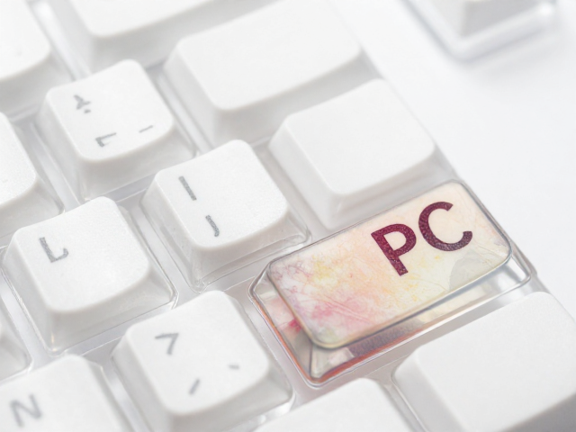 透明PC键帽工艺解析，PC热染与表面UV打印的视觉差异
