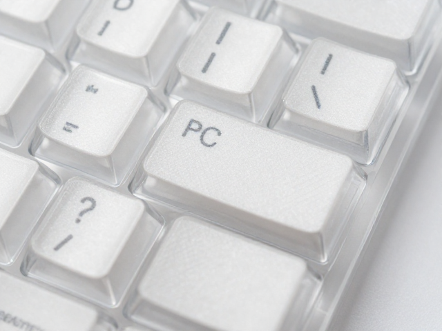 透明PC键帽工艺解析，PC热染与表面UV打印的视觉差异