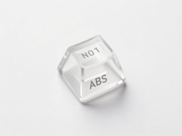 透明树脂键帽怎么选？ABS成本低，AS树脂更耐用